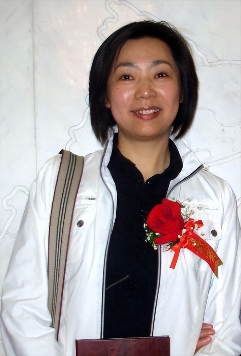 女排“五冠王”梁艳：师从袁伟民，嫁给球迷只是为了爱情