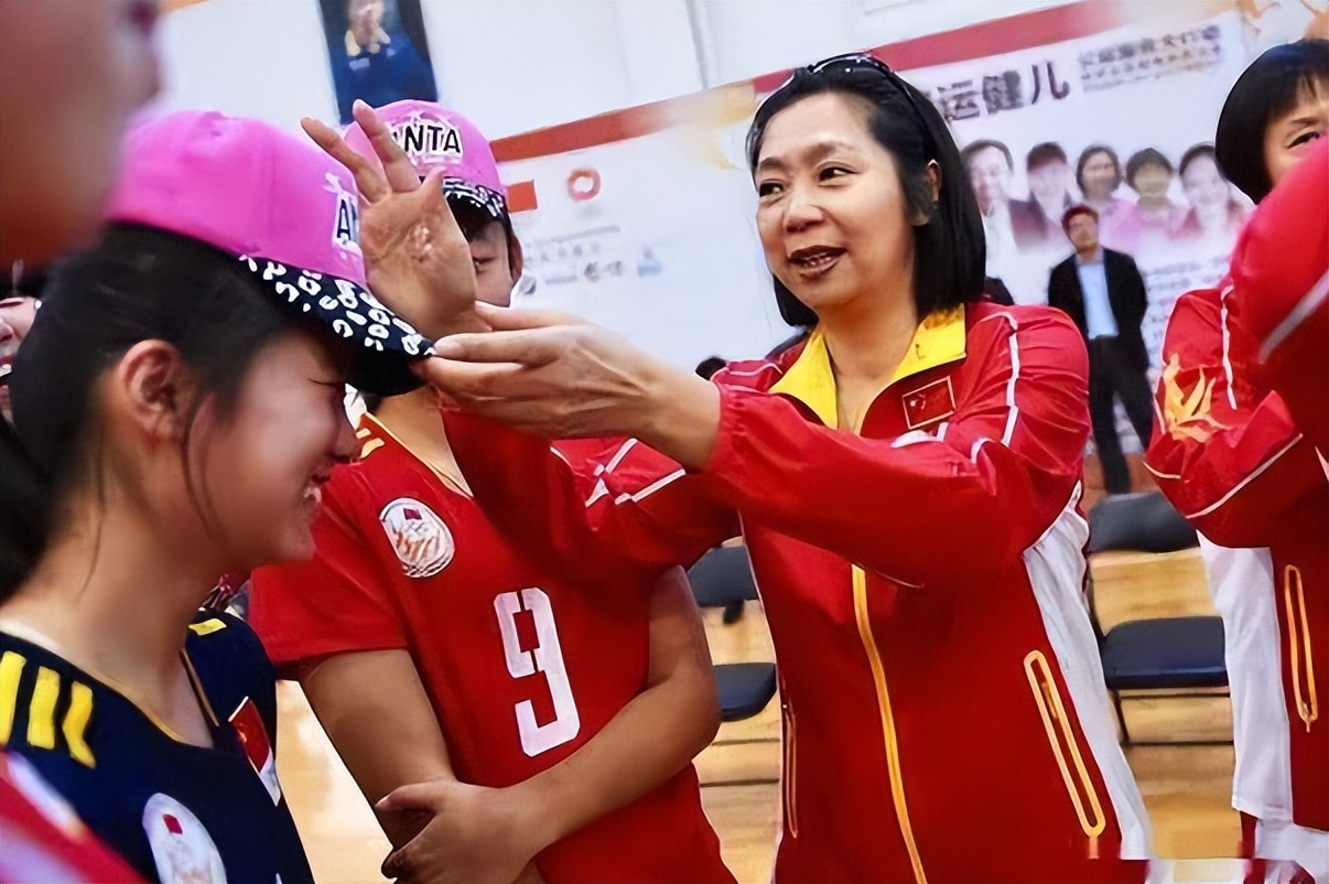 女排“五冠王”梁艳：师从袁伟民，嫁给球迷只是为了爱情