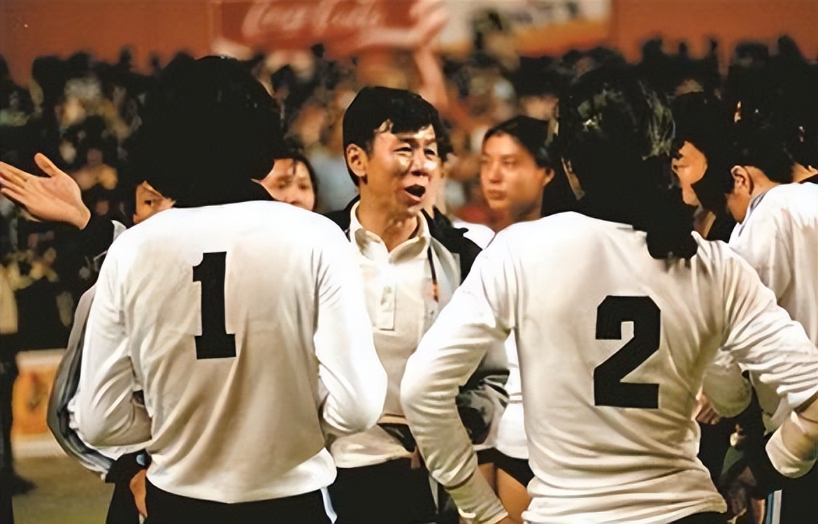 女排“五冠王”梁艳：师从袁伟民，嫁给球迷只是为了爱情