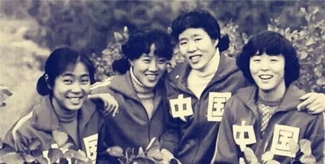 梁艳：中国女排唯一5连冠，退役后经商赚上亿，女儿亦是人中龙凤