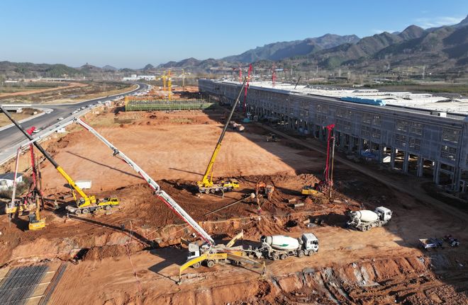 甘肃成县：跑出“加速度”  干出“新精彩”