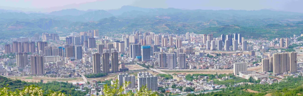 甘肃成县：城市出新彩  幸福踏歌来