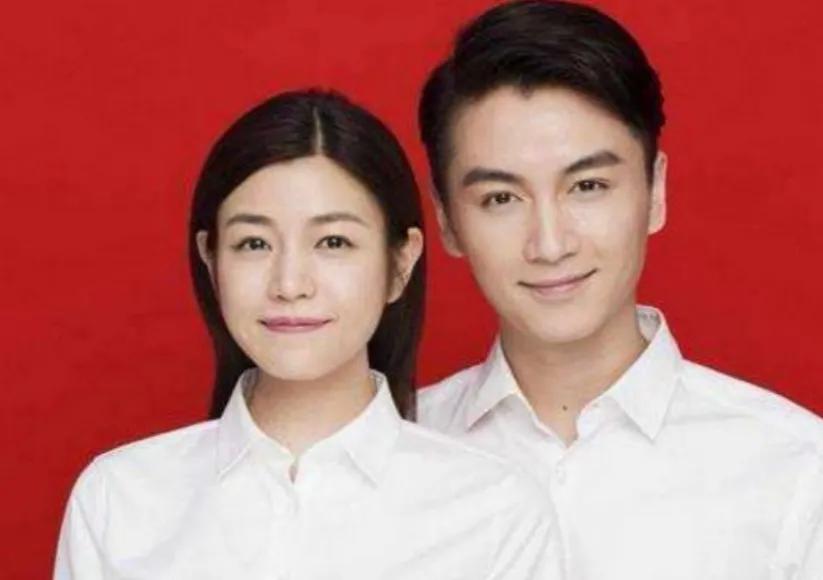 有一种秀恩爱叫唐嫣“结婚照”，看别人都是一本正经唯独她不一样