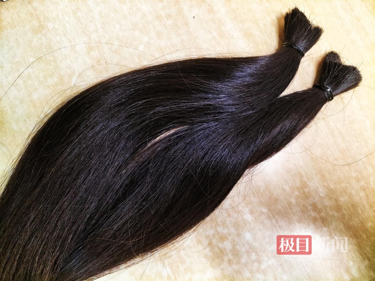 凭专业成绩第一保研华农，她曾捐发给癌症患者