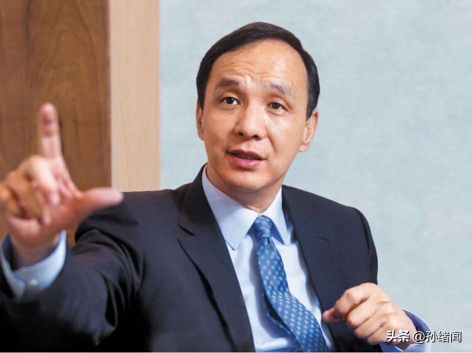 大陆反对蔡英文窜美，民进党急了，提出增加两岸互动，国民党表态