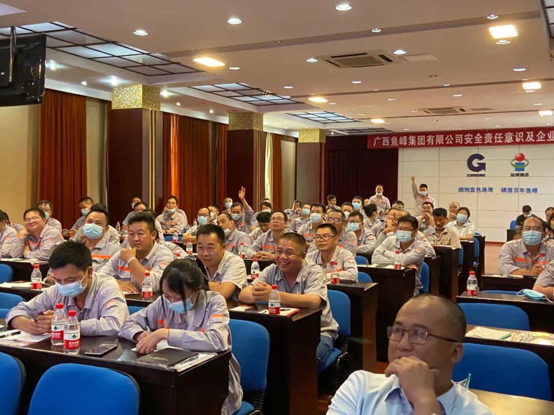 安全生产宣传进工厂，强化工厂安全责任担当