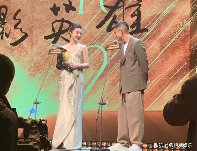 范冰冰官宣喜讯，被日本知名杂志评为成功女性，真相曝光显尴尬