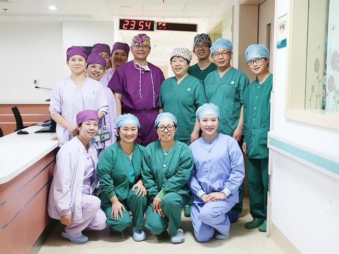 行业最高奖项！同济大学附属第一妇婴保健院万小平医生入选“中国医师奖”