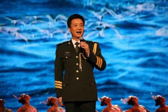 “小白杨”阎维文：25岁娶初恋，陪女子抗病15年，相濡以沫39年