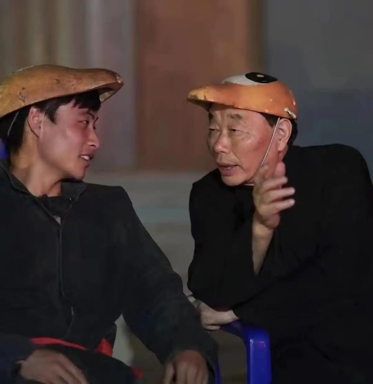 杨建军：把民间焰火之最“确山铁花”重新绽放天空｜看看咱河南村里都玩点啥