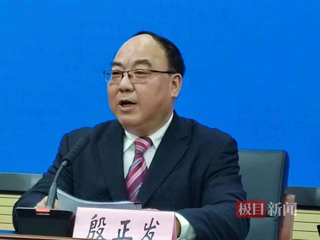 黄石召开2023年两会新闻发布会