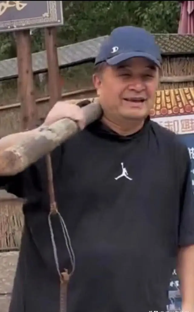 曝毕福剑是正常退休！没有陋居农村开三轮，目前有两个赚钱项目