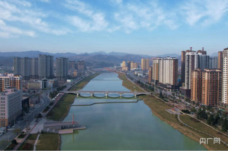 【提振·“县”在进行时】甘肃成县：鼓舞士气强信心  凝心聚力再启航
