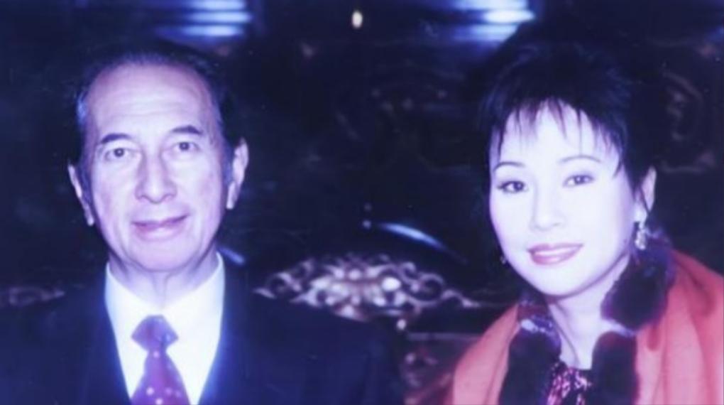 给赌王擦身受宠，带2亿嫁妆找老实人的五太郑咏诗，现状如何