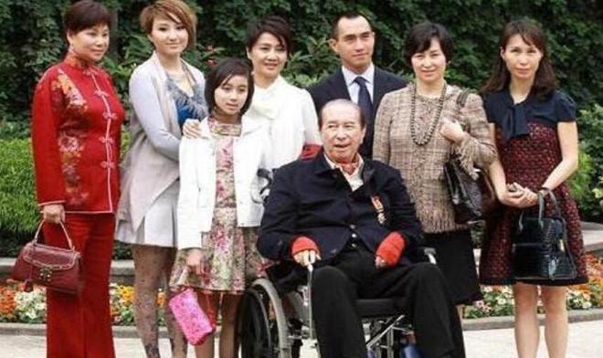 当年差点成为“五太”的郑咏诗，如今怎么样了？
