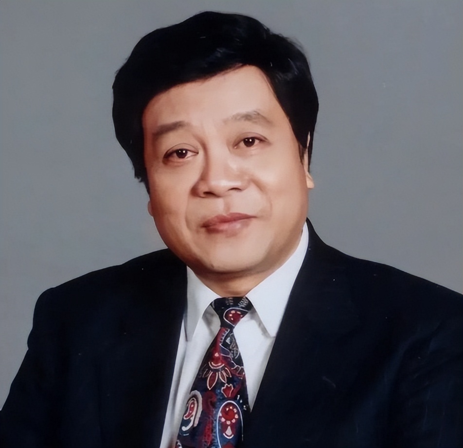 饶颖自曝是赵忠祥情人：他有特殊癖好事后抛弃我！凭录音闹到法庭
