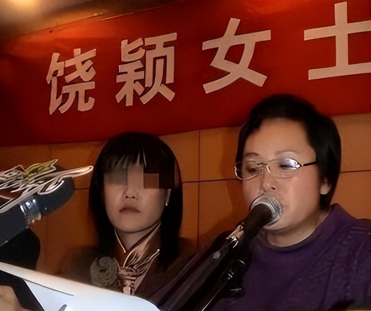 饶颖自曝是赵忠祥情人：他有特殊癖好事后抛弃我！凭录音闹到法庭