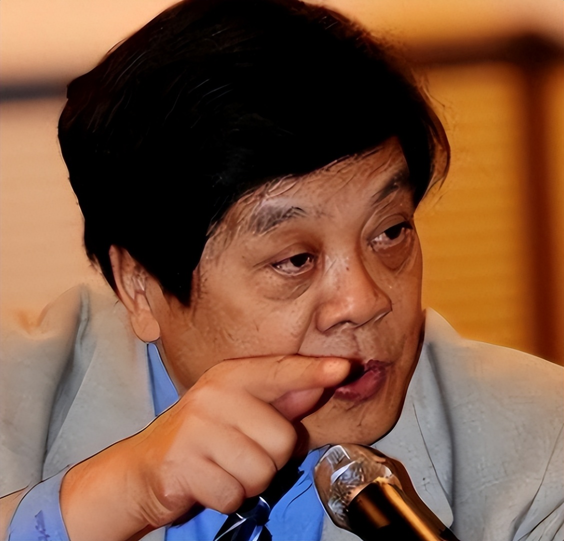 饶颖自曝是赵忠祥情人：他有特殊癖好事后抛弃我！凭录音闹到法庭
