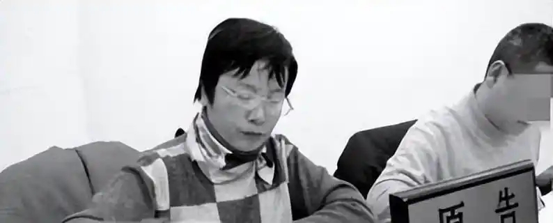 21年前诬告赵忠祥，用自身清白当赌注的饶颖，如今过得怎么样？