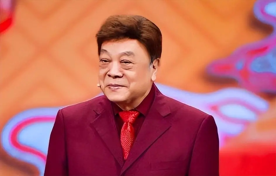 21年前诬告赵忠祥，用自身清白当赌注的饶颖，如今过得怎么样？