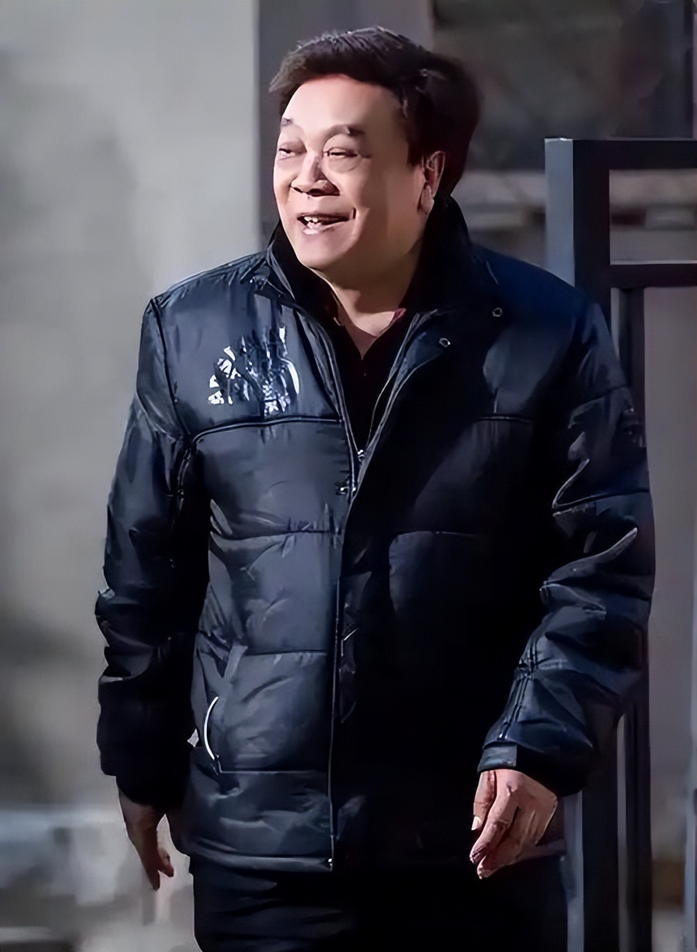 21年前诬告赵忠祥，用自身清白当赌注的饶颖，如今过得怎么样？