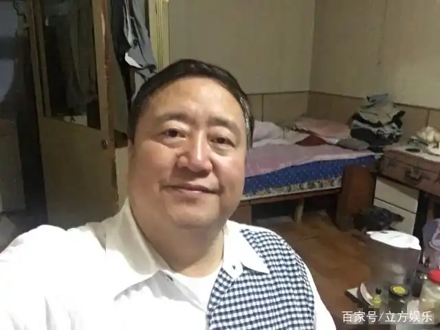 笑脸哥退出春晚观众席，知道原因后被他的孝心感动！