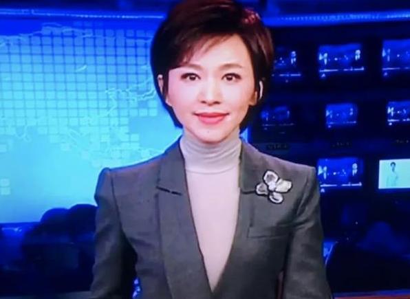 消失3年,央视“国脸“欧阳夏丹竟成欧阳“下单“,背后原因引人心疼