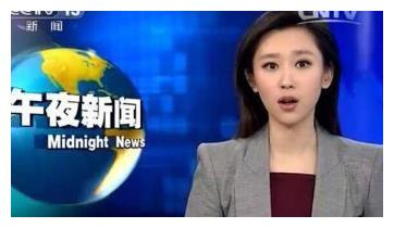 央视美女主播，卸了妆去掉美瞳，网友：依然漂亮！