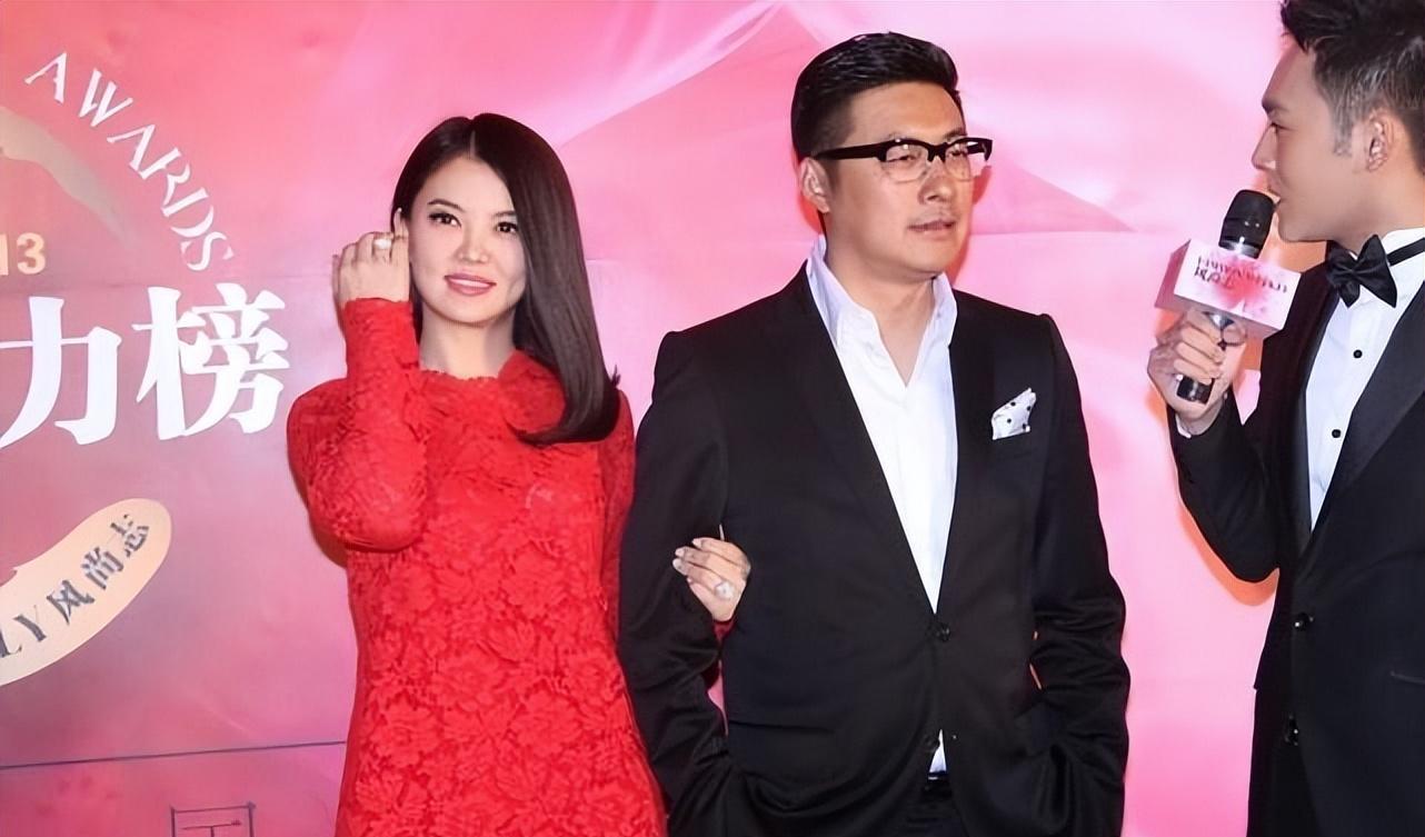 12年的婚姻如囚笼？与李湘离婚仅1年多，王岳伦直接就放飞自我了