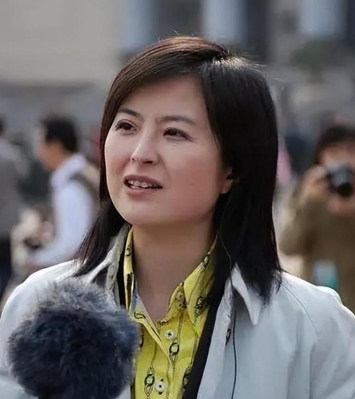 张泉灵传奇：2002战地阿富汗，浴火重生，她如何用镜头书写真相？
