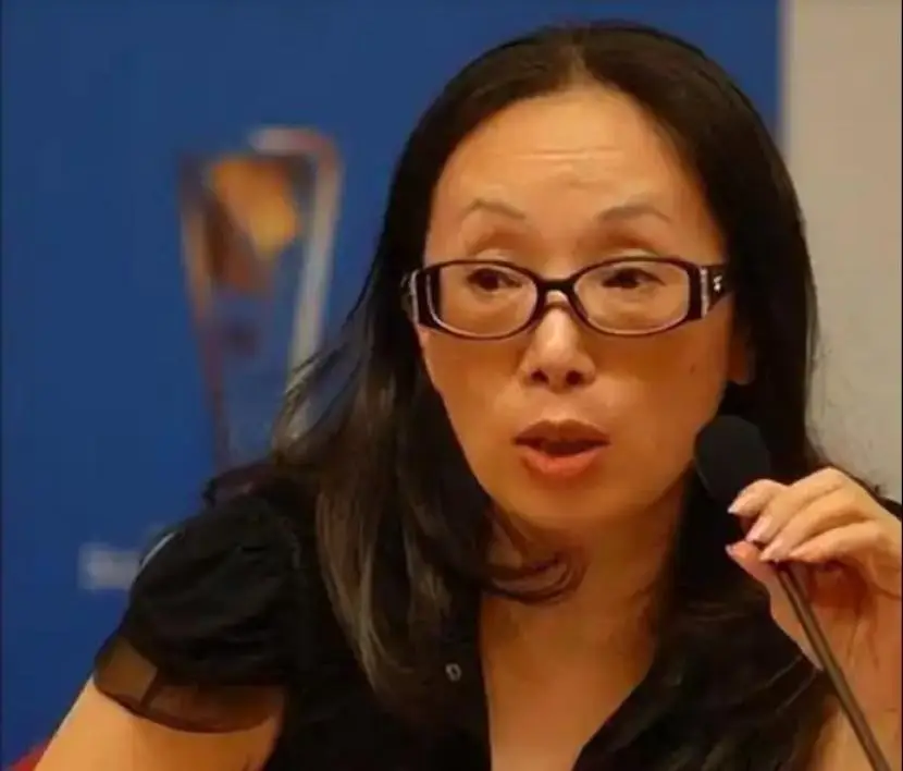 黑龙江女富豪戴秀丽离婚记：123亿身家难抵丈夫对奢侈生活的厌
