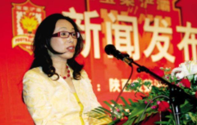 21年婚姻走到头，140亿女富豪为何被提离婚？