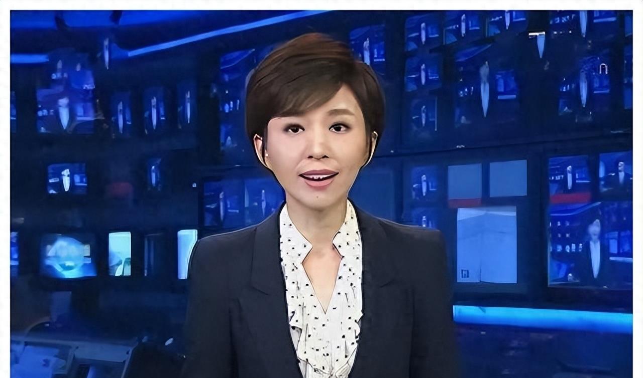 3年前，突然离职的央视“国脸”欧阳夏丹，如今怎么样了？