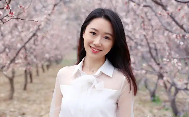 10个大美女，是央视各频道的当家花旦”，最性感的是六公主”