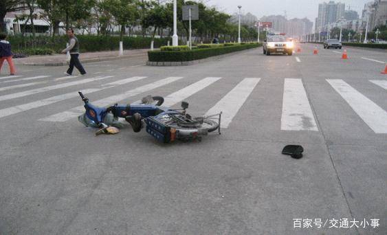 逝者安息，郑州街头重大事故！案件详情
