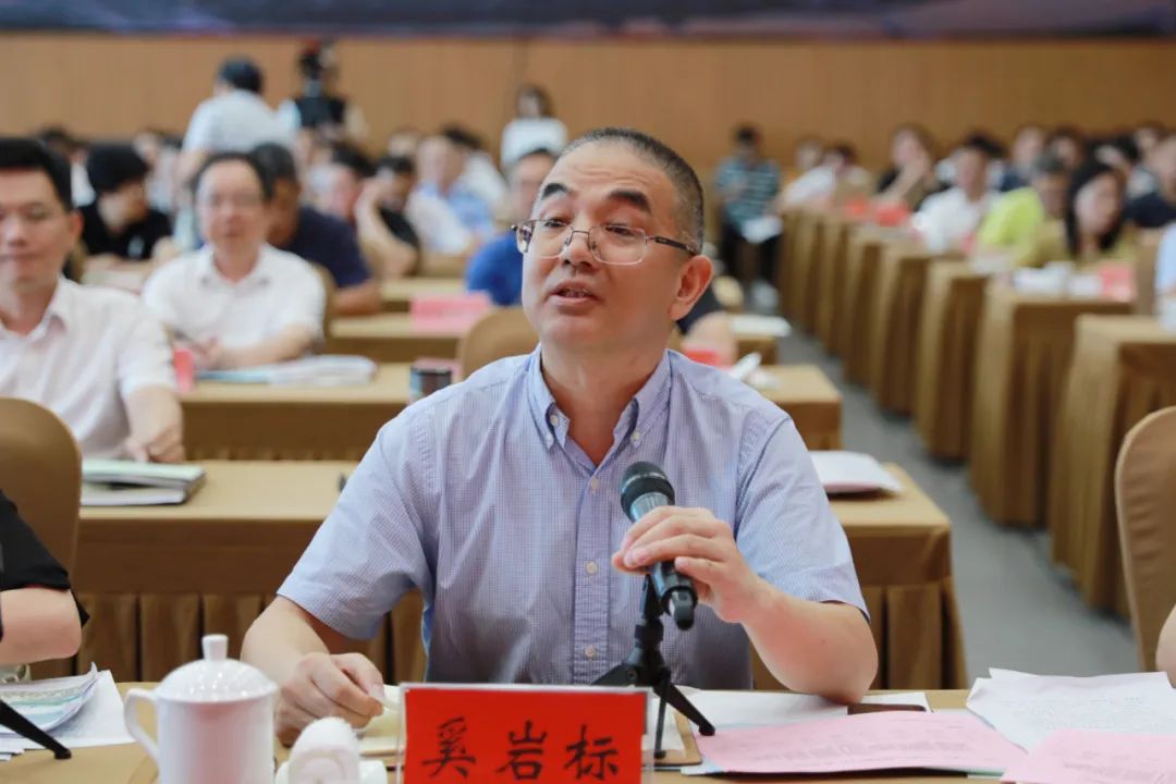 主攻“一千双百”三大跃升行动·以重大项目谋划推动黄岩发展裂变赶超擂台系列赛(首赛)举行