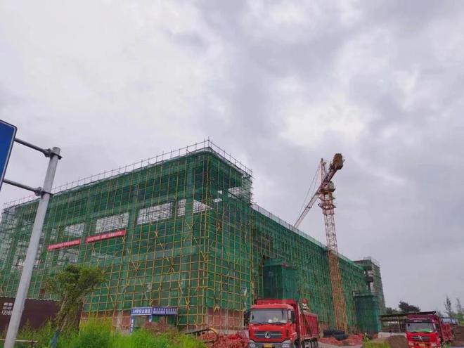 四川邻水：上半年16个省市重点项目投资38.7亿元 超进度27.1个百分点 超速原因何在？