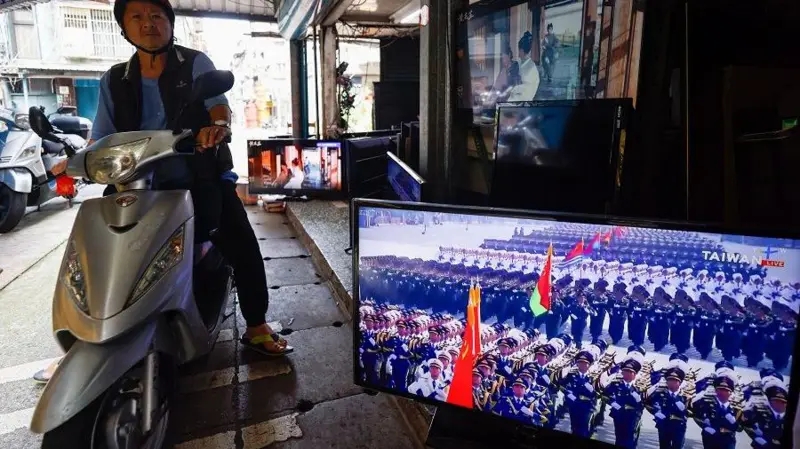 700万台同胞观看93阅兵！台专家揭露岛内战力，民进党被打脸