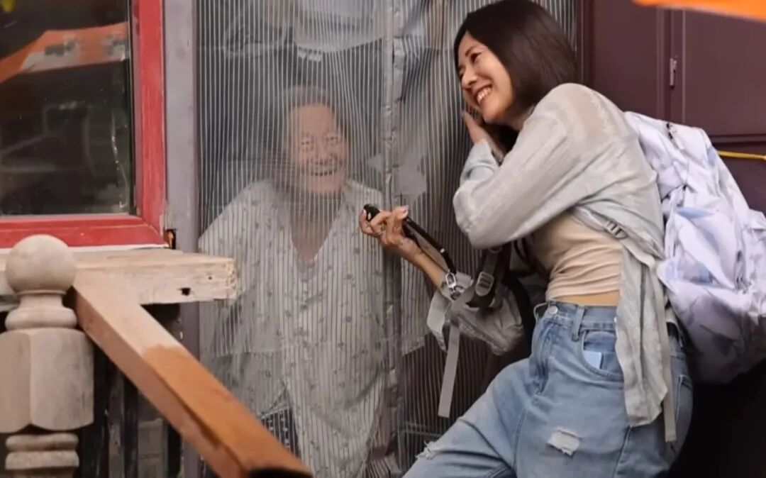 “中天小姐姐”何橞瑢：在北京被善意和热情“淹没”
