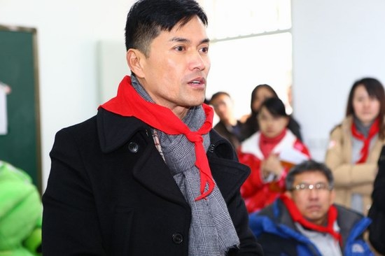 吕良伟逆龄密码   用公益初心保持青春活力