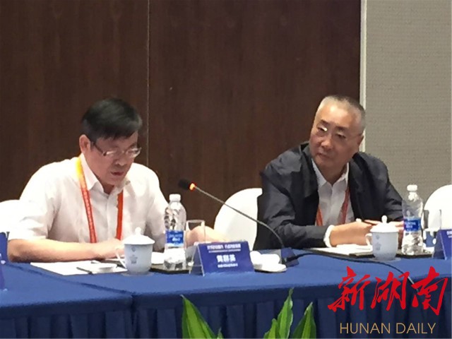 四省会城市科技局长圆桌“碰”思想