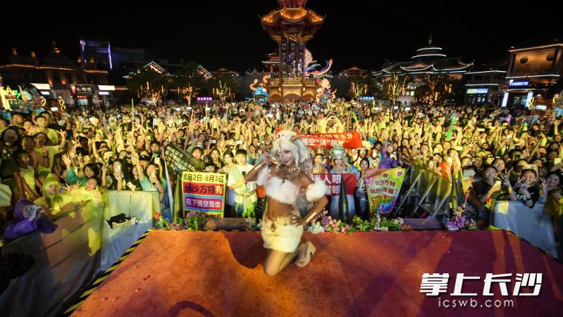 夜长沙的N种打开方式，你爱哪一种？