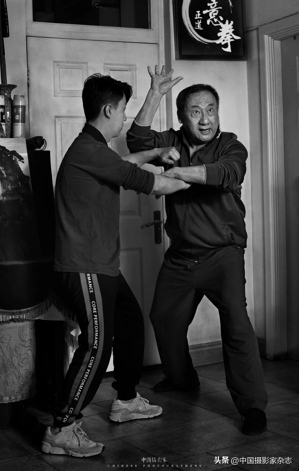 摄影作品｜李江树｜追光者：一个人和76幅肖像的时代记忆