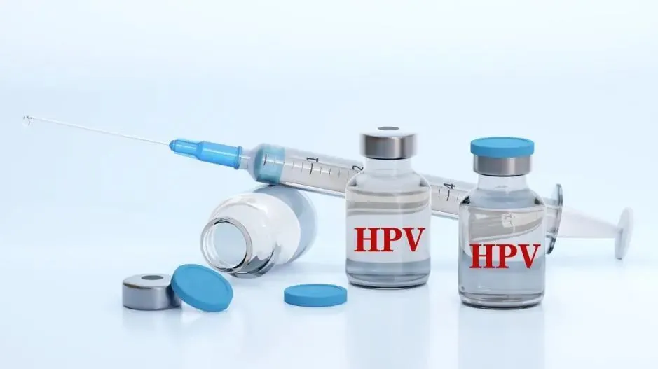 HPV 疫苗真的会影响月经！普通人到底打不打……