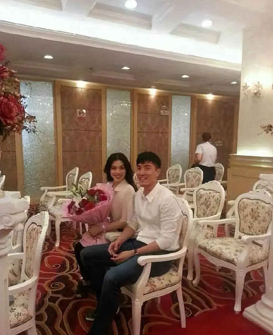 和刘翔闪婚闪离，离婚多年，被骂“假婚假孕”的葛天现在怎样了？