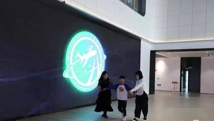 【天海自组团】卓越少年——小空军飞行员航空军事拓展夏令营