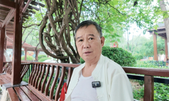 大学开家长会引热议——是“高中化”，还是新刚需？