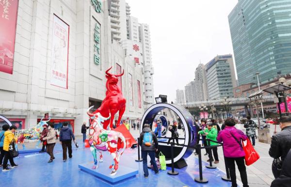 这位沉寂多年的复旦创建人，最近为何又“火”起来了