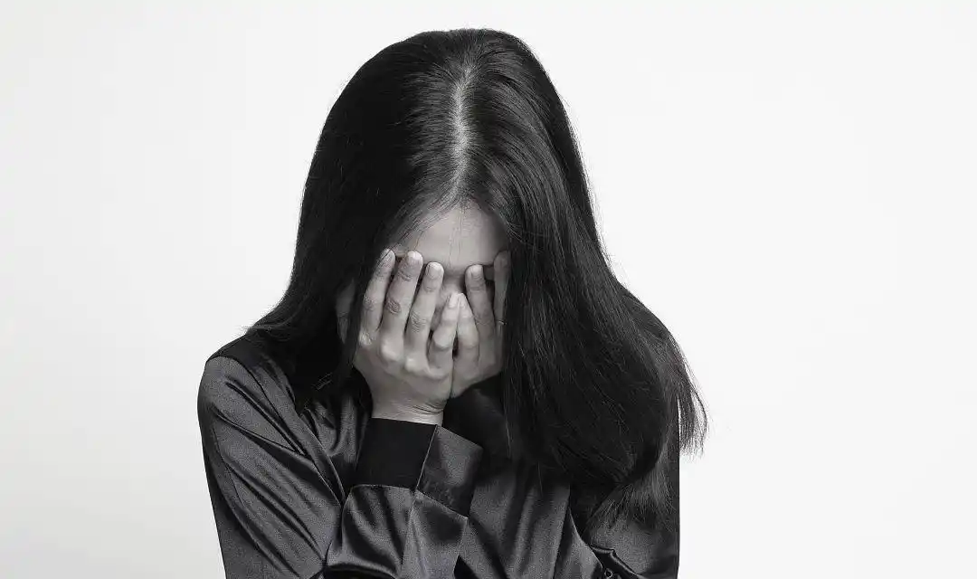 1994年陕西情杀案，男子杀害未婚妻自首，父母走后门“买来”死刑