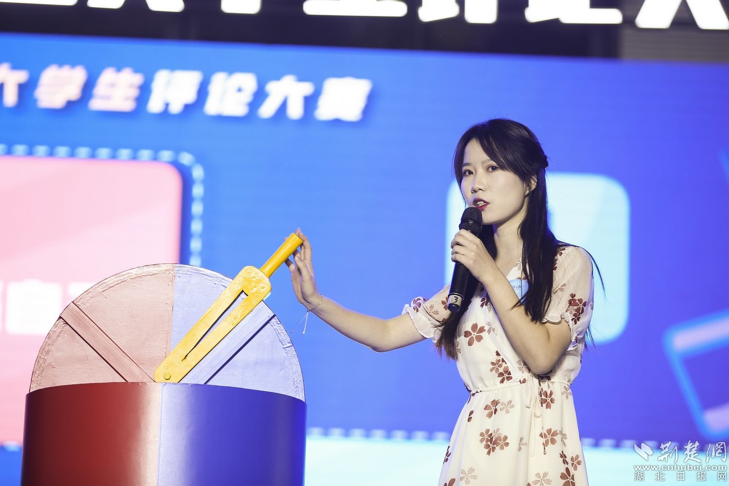 获奖选手评大赛：“杠”出思想火花 收获珍贵友谊